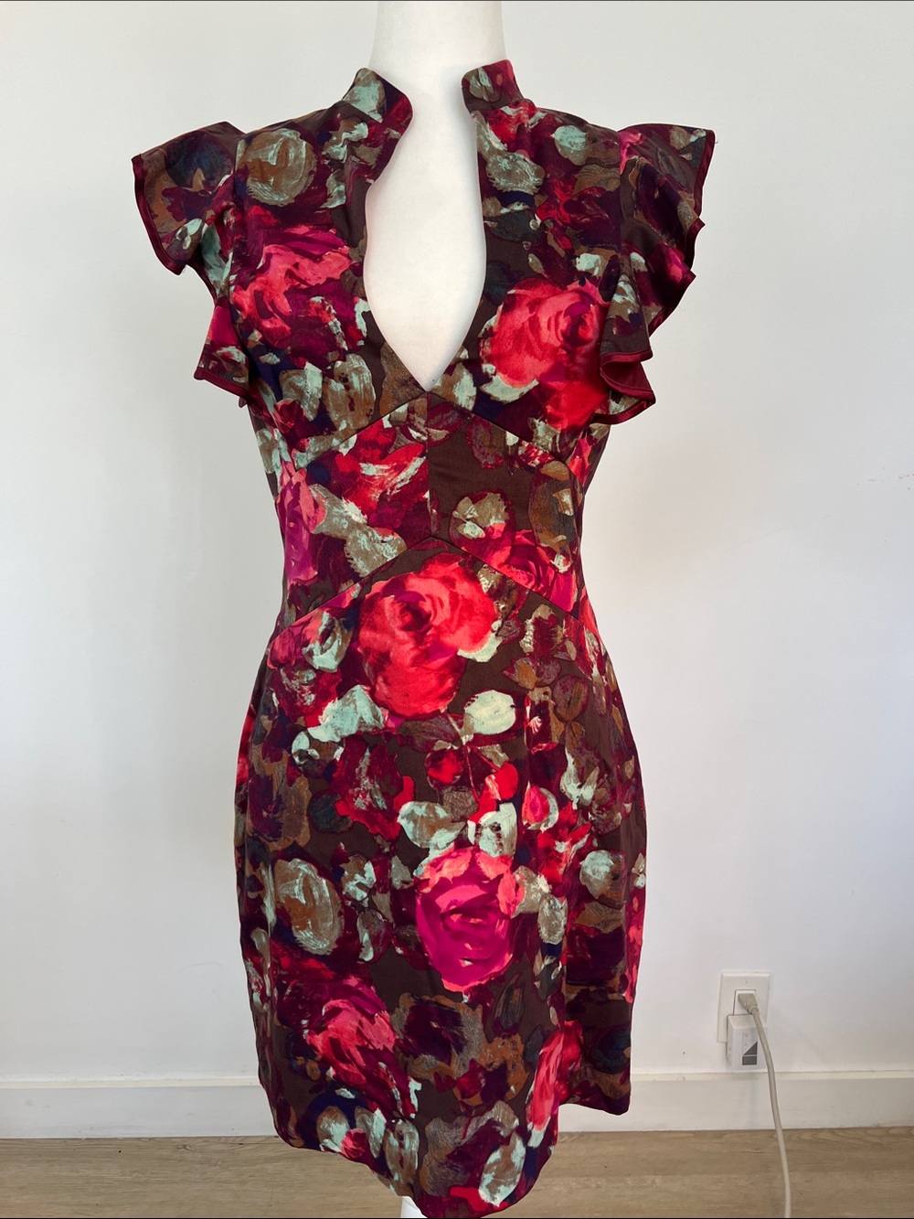 Black Halo Floral V-Neck Ruffle Sleeve Dress in Burgundy and Pink